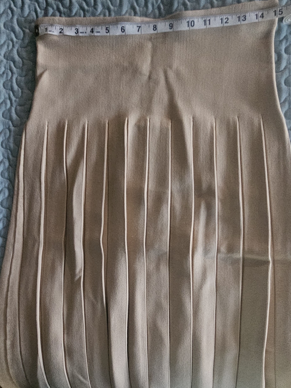 Women’s Pleated Knit Skirt in Mocha